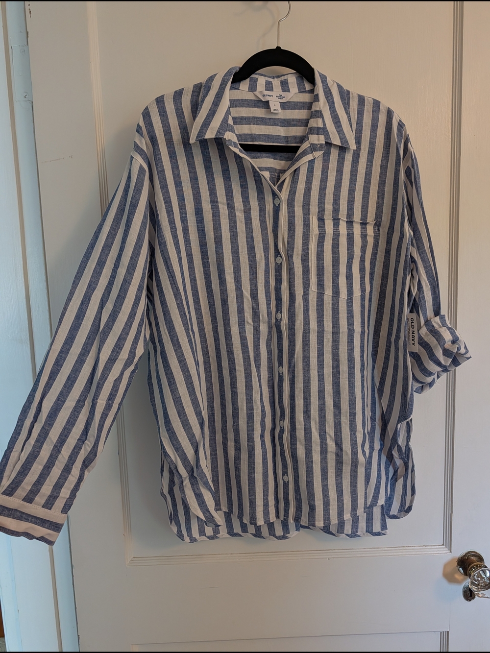 Old Navy Blue and White Vertical Stripe Button-Down Shirt